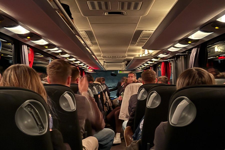 Rückfahrt mit dem Party-Bus nach Peterskirchen