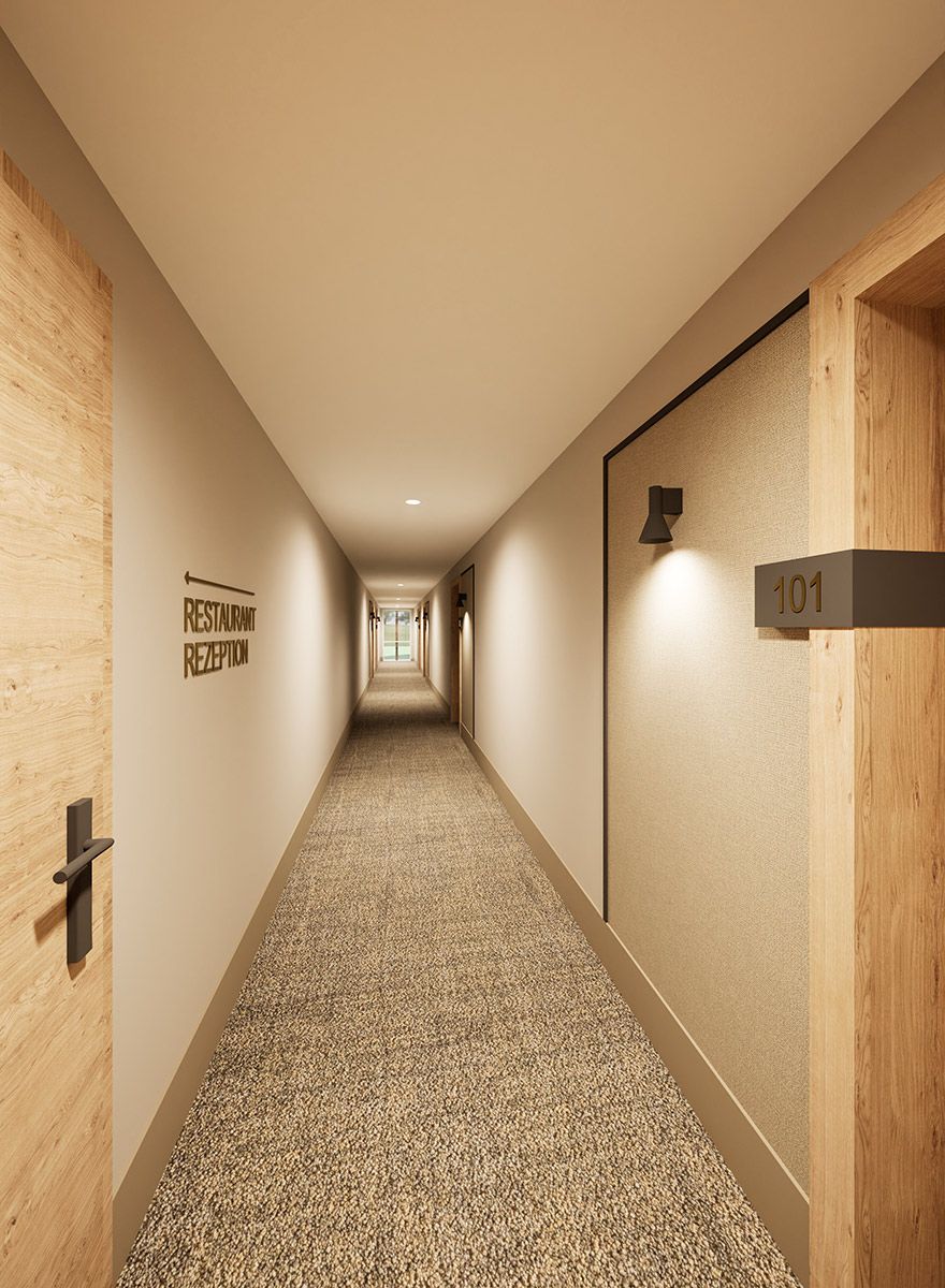 Moderner und heller Hotelflur im Churfürstenhof Bad Birnbach erzeugt einladende Atmosphäre