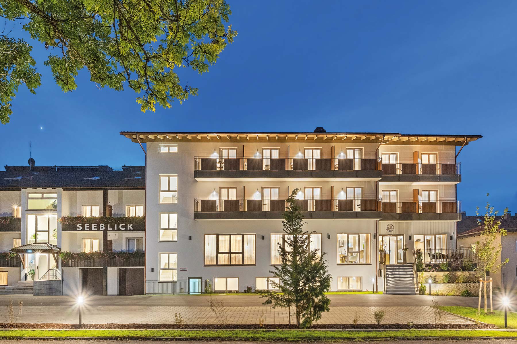 Aussenanlage Seeblick Hotel