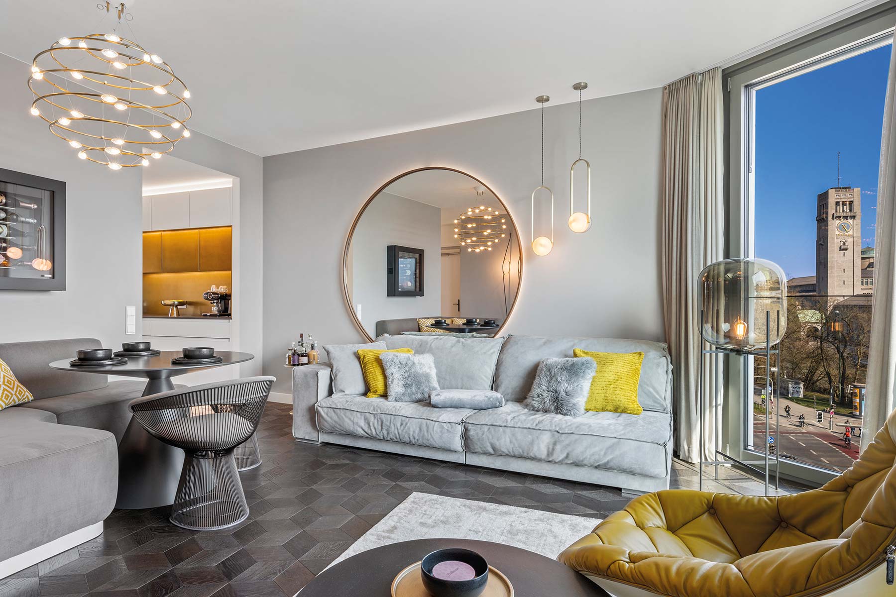 gemütlicher Couchbereich in dem Luxus Loft