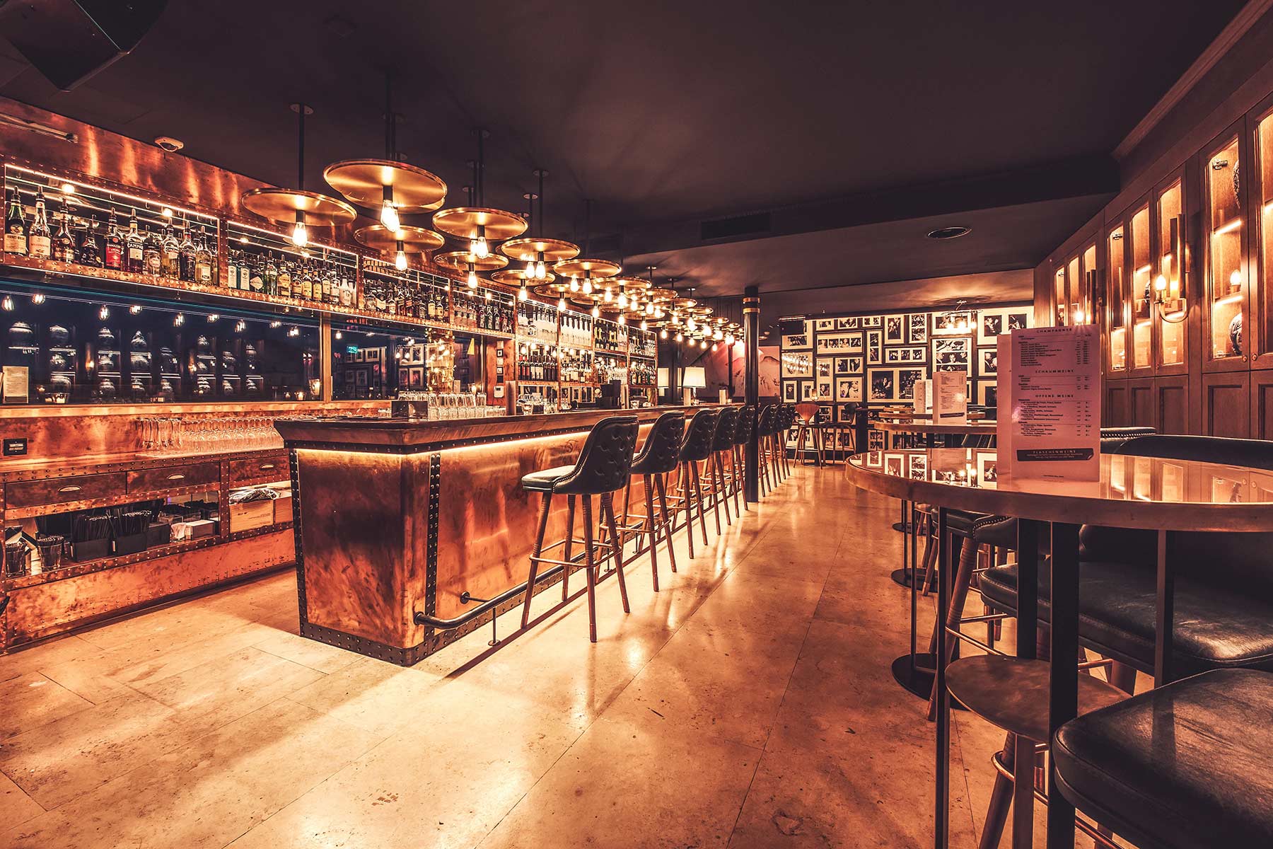 Penthouse Bar im Hotel Astoria in Luzern