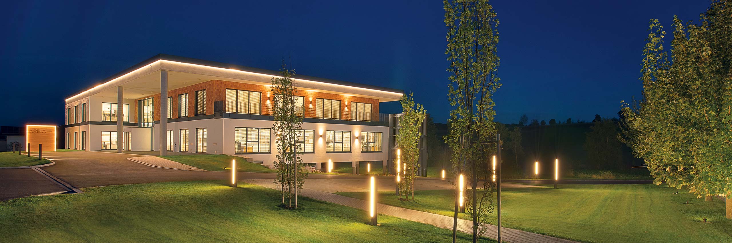 Au&szlig;enaufnahme Firmenzentrale APPIA Contract in Peterskirchen