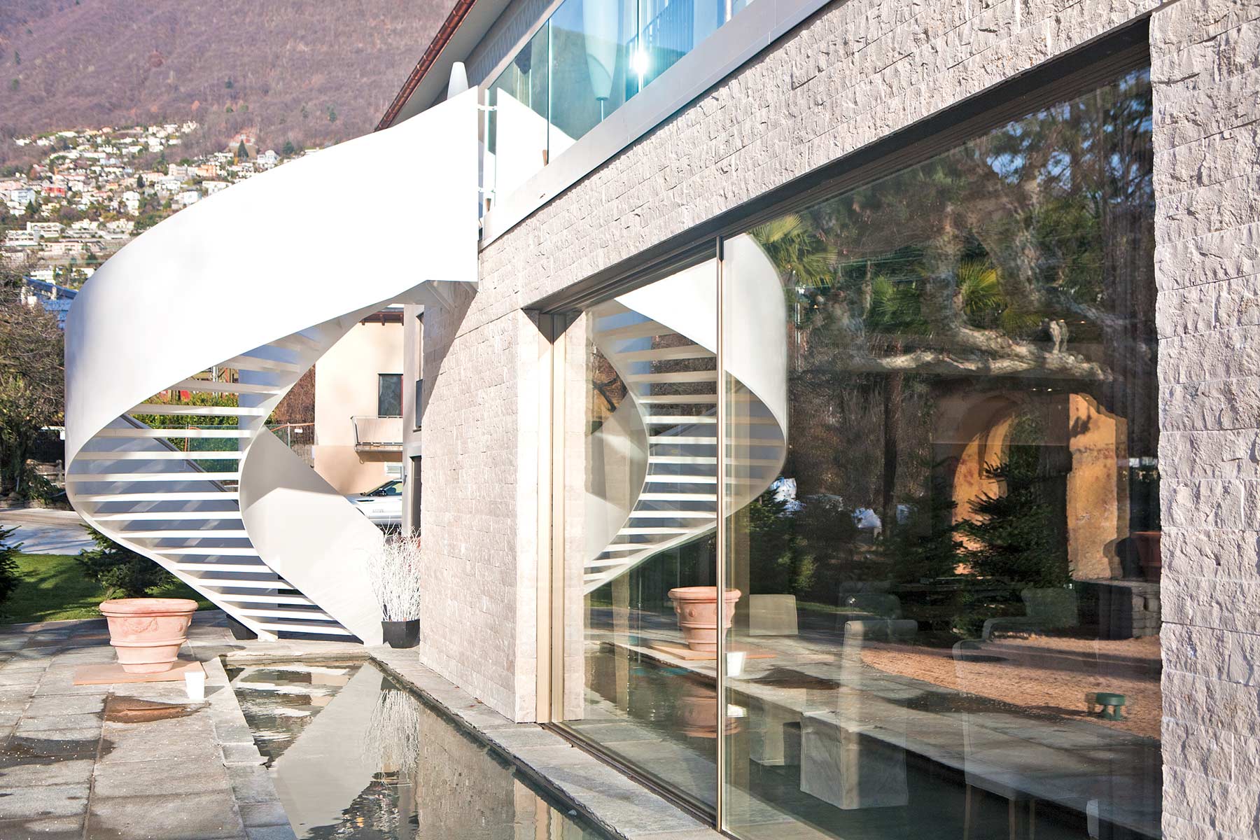 Hinterseite des Hotels Giardino Lago in Minusio