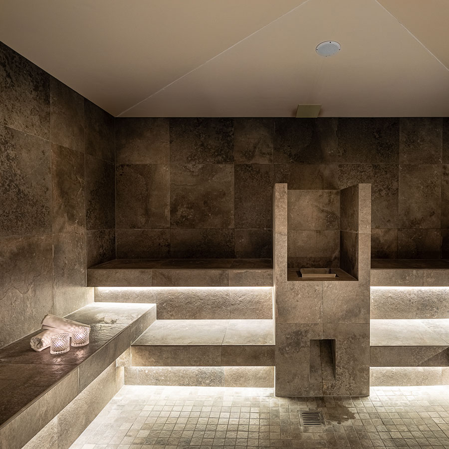Innenausbau Wellnessbereich mit Dampfbad