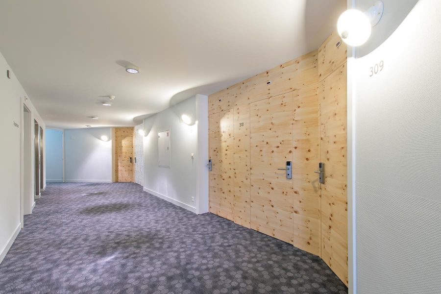 Flur in Sils-Maria im Hotel Schweizerhof