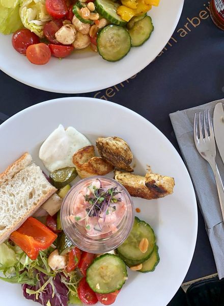 Mitarbeiter-Sommerfest mit Grill-Buffet