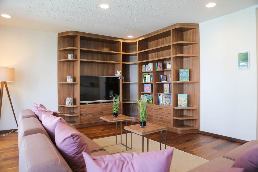 Ronald McDonald Haus Passau Wohnzimmer mit TV