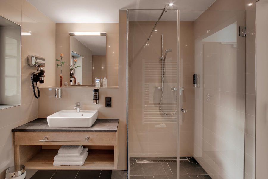 hotel bathroom interior manufactured by Appia