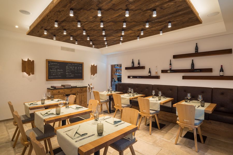 Essensbereich in Liestal im Hotel Bad Schauenburg