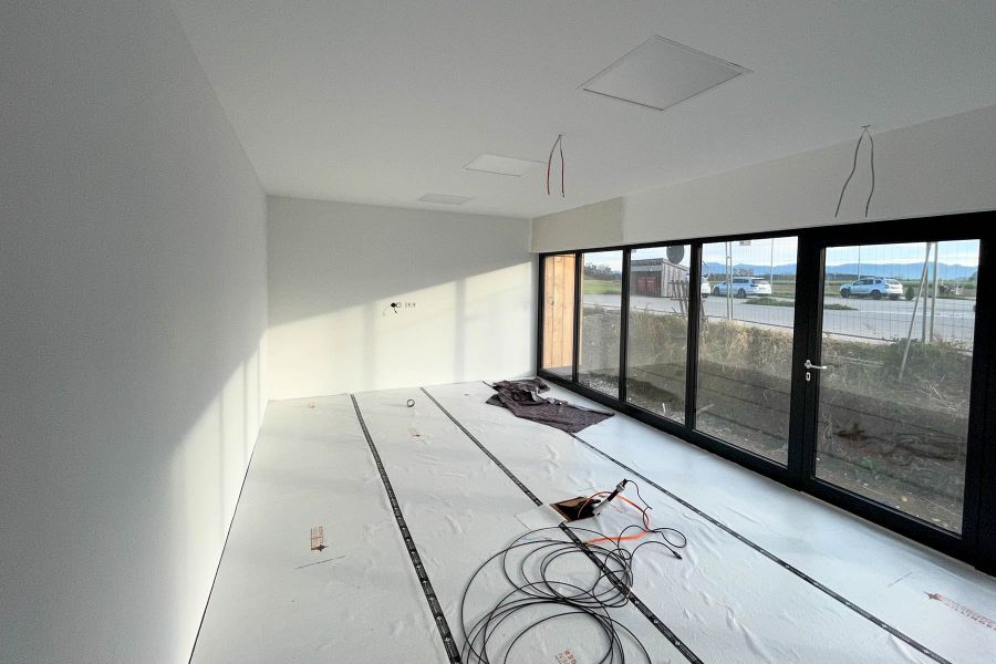 Fußbodendämmung auf Appia-Baustelle