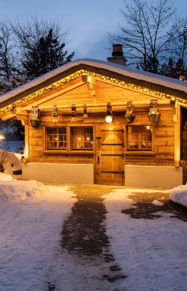 Aussenansicht Kaesestube Golfhotel