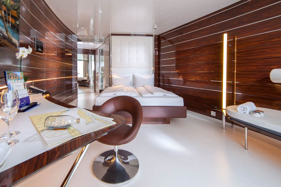 Yachtkabine als Hotelzimmer in der Therme Erding