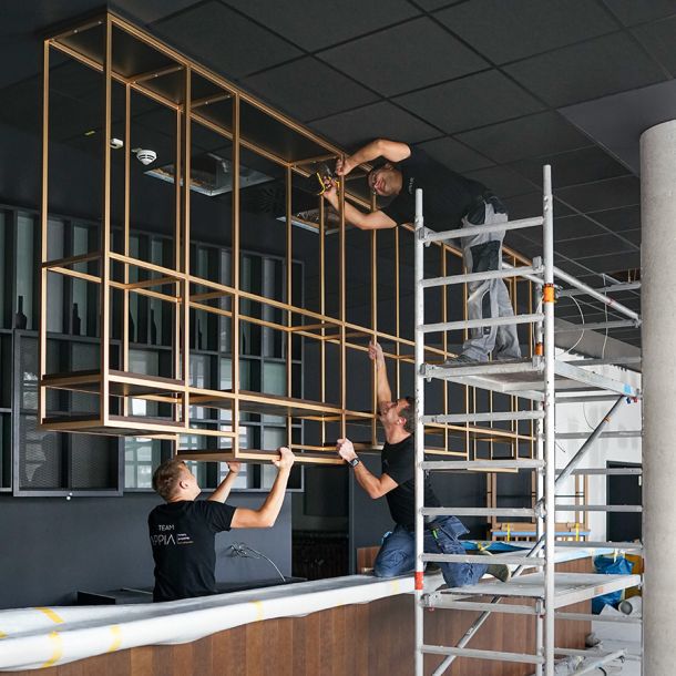 Montage der Bar im Business Campus in Garching bei München