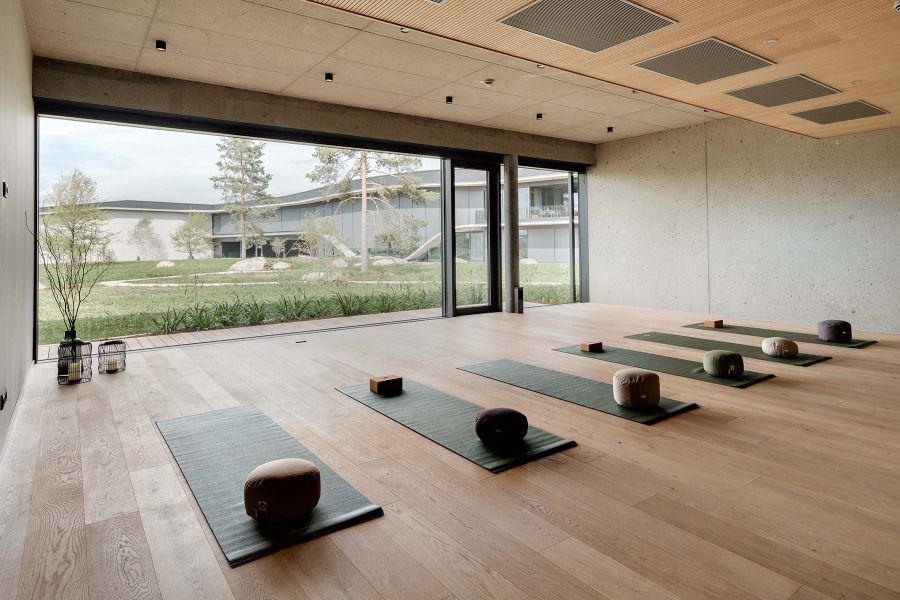 Yogabereich im Loxone Campus Kollerschlag
