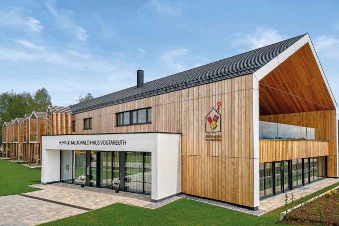 Außenansicht des Ronald McDonald Haus in Vogtareuth