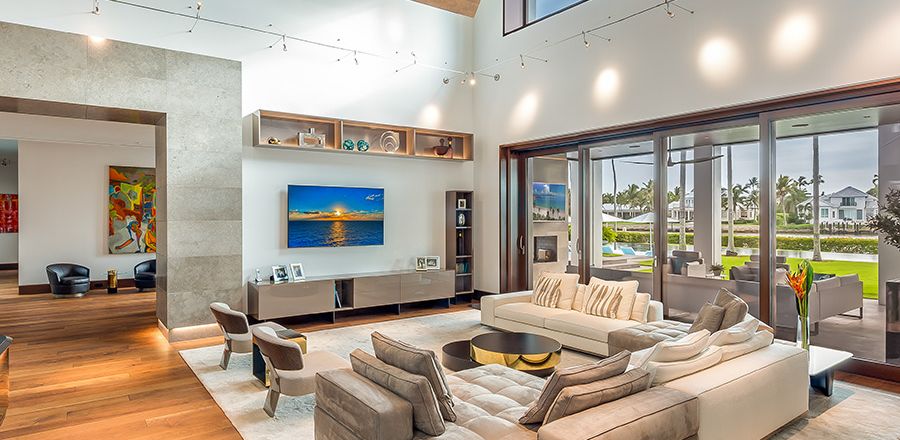 Ausbau und Einrichtung von Arbweitswelten - Einzigartiger Empfang eines Bürogebäudes