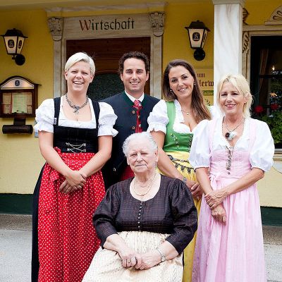 Familie Haller vom Hotel Gasthof Sch&auml;fflerwirt