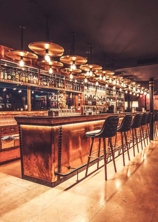 Penthouse Bar im Hotel Astoria in Luzern