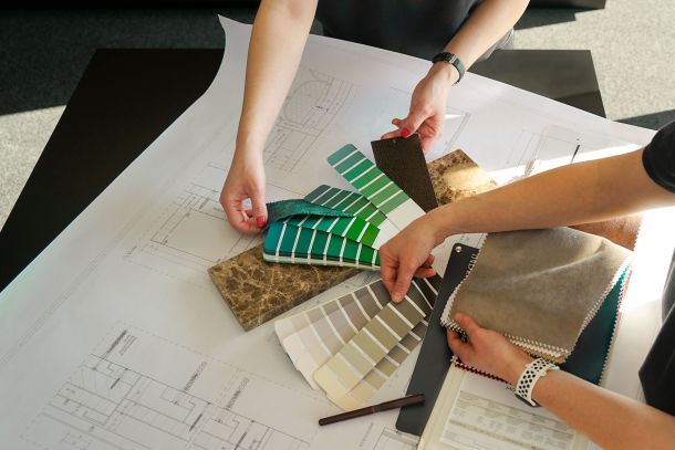Farbauswahl in der Innenarchitektur-Planung