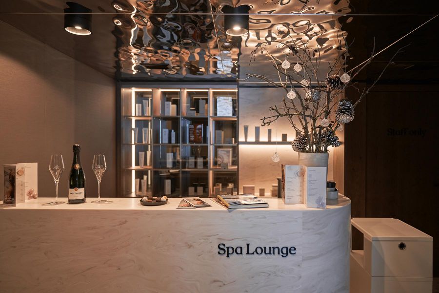 Empfangstheke in der Spa Lounge