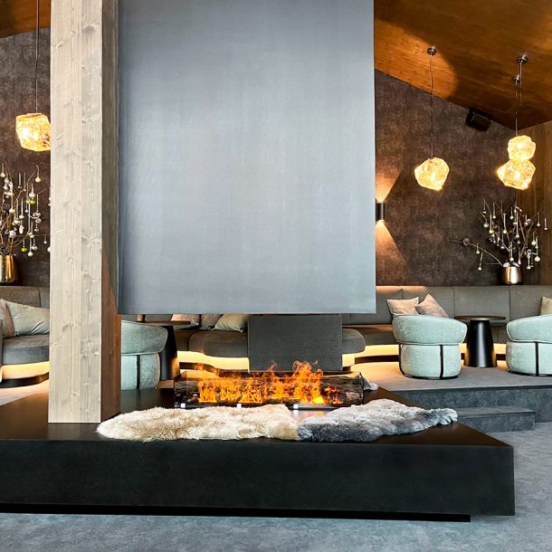 Offener Kamin im Chalet und Restaurant in Hinterstoder