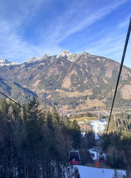 Bergfahrt mit Gondel in Phyrn-Priel zur Mittelstation