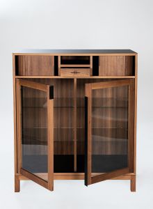 Frontansicht Meisterstück Schreiner Armin Krpan auf der Heim+Handwerk München