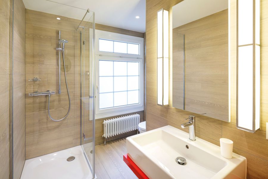 Badezimmer Swiss Night Hotel